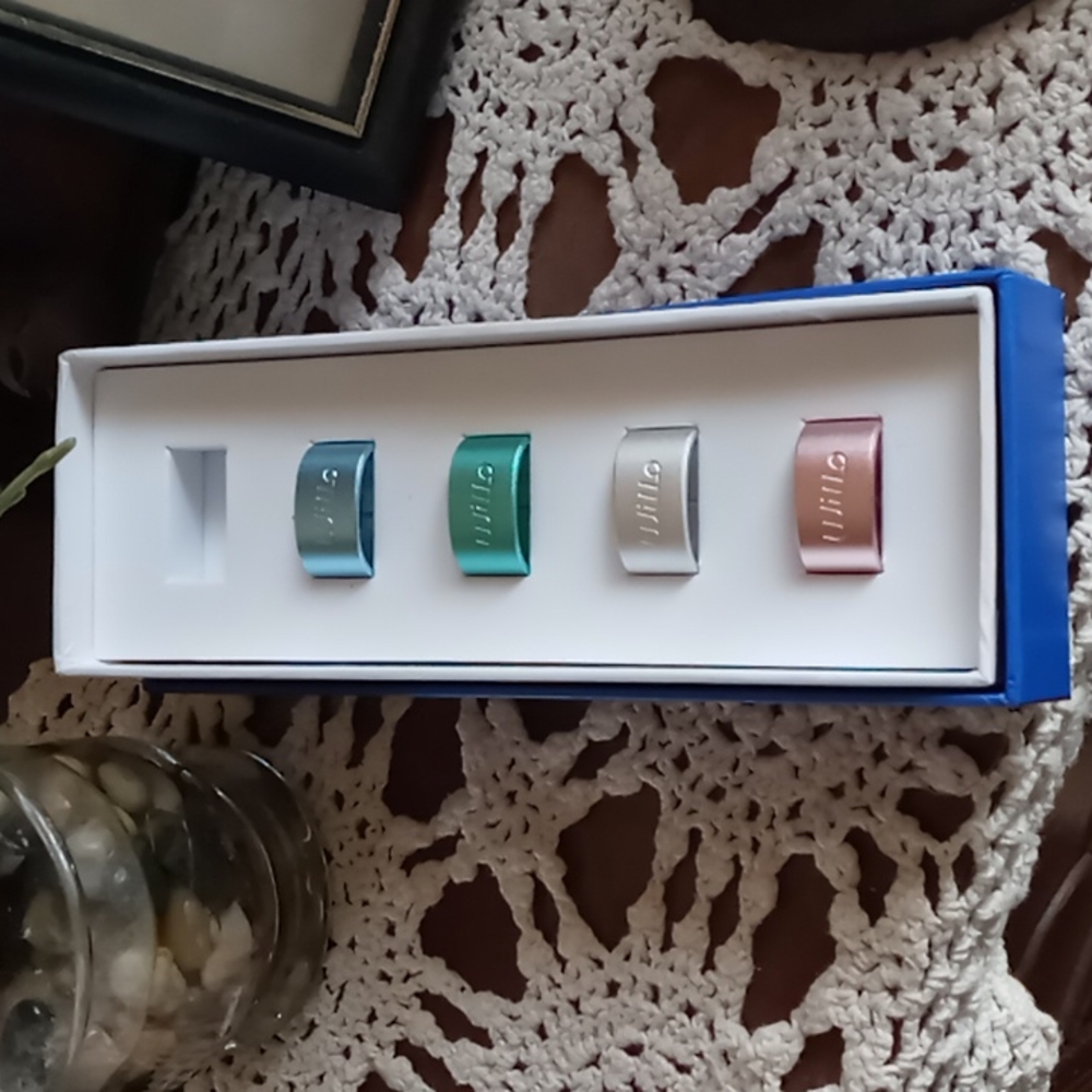 Willo Oral Care device smart rings
